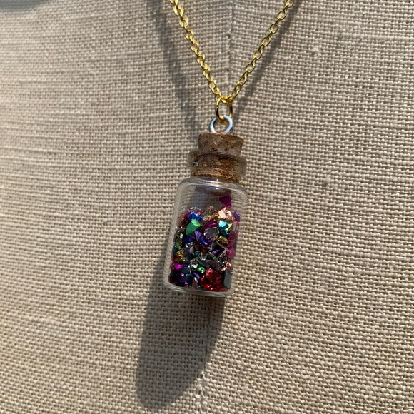 NWT Glass Bottle with Shard Confetti Necklace with Sterling Silver Plated Chain - Picture 4 of 16